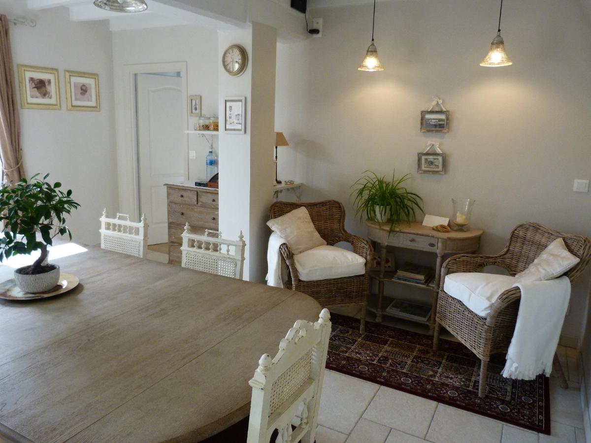 Le Repos Coquelicot Bed & Breakfast Montillot Екстериор снимка