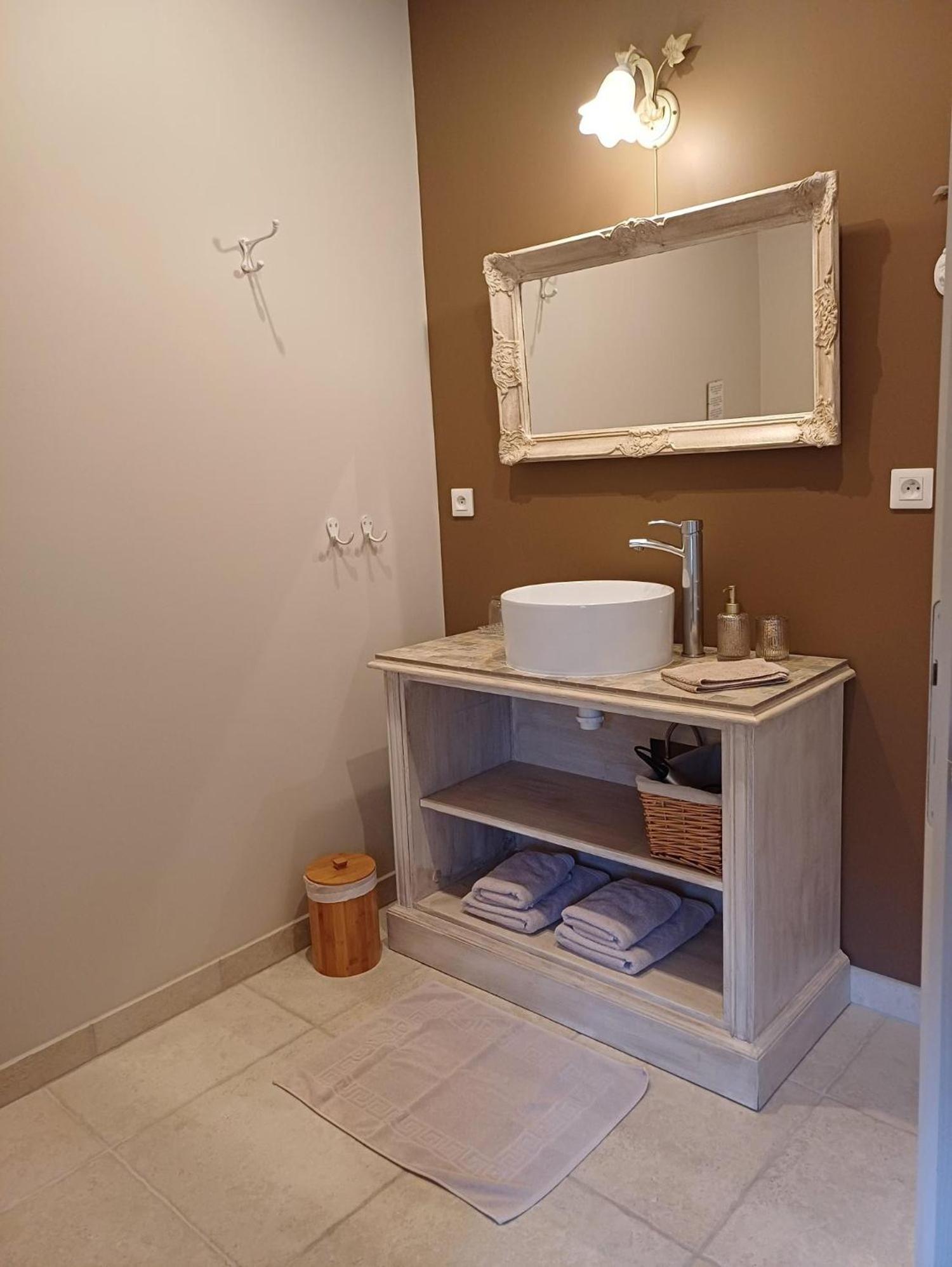 Le Repos Coquelicot Bed & Breakfast Montillot Екстериор снимка