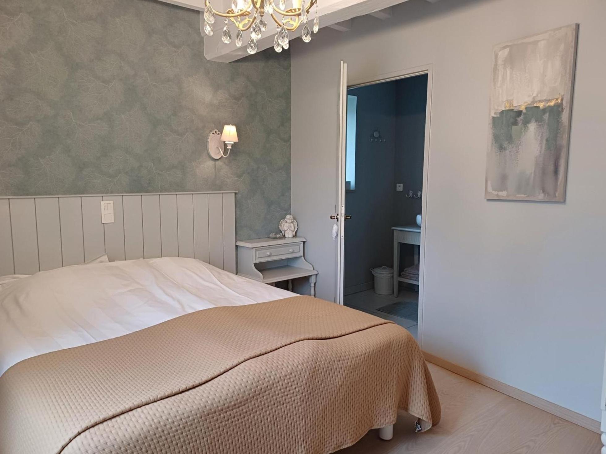Le Repos Coquelicot Bed & Breakfast Montillot Екстериор снимка