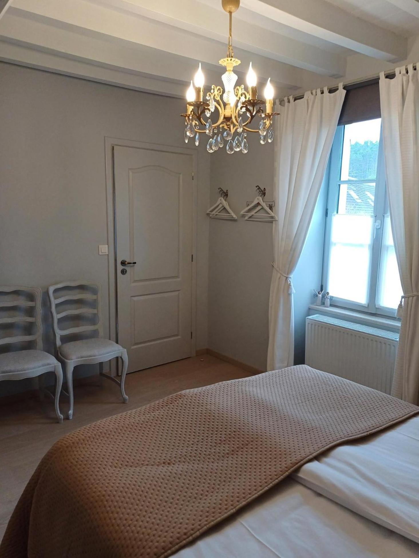 Le Repos Coquelicot Bed & Breakfast Montillot Екстериор снимка