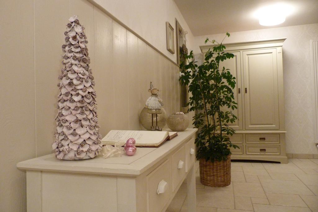 Le Repos Coquelicot Bed & Breakfast Montillot Екстериор снимка